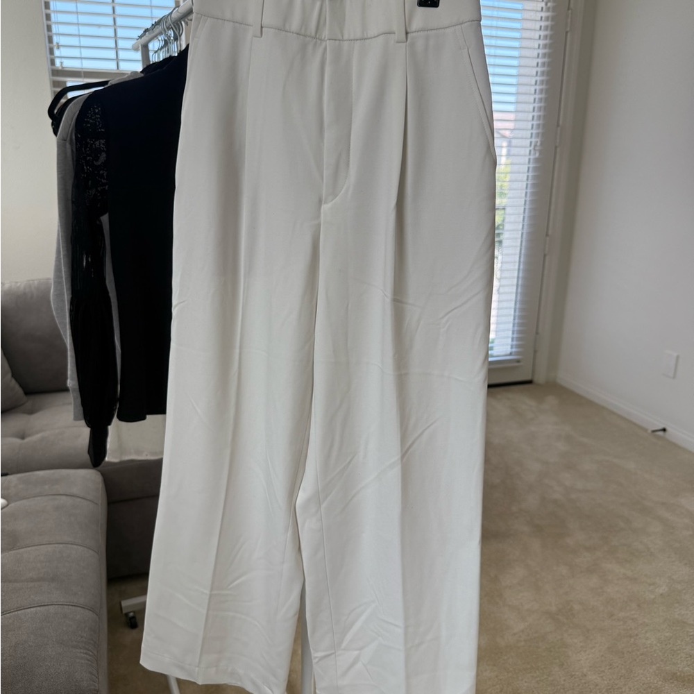 Uniqlo Women's trousers